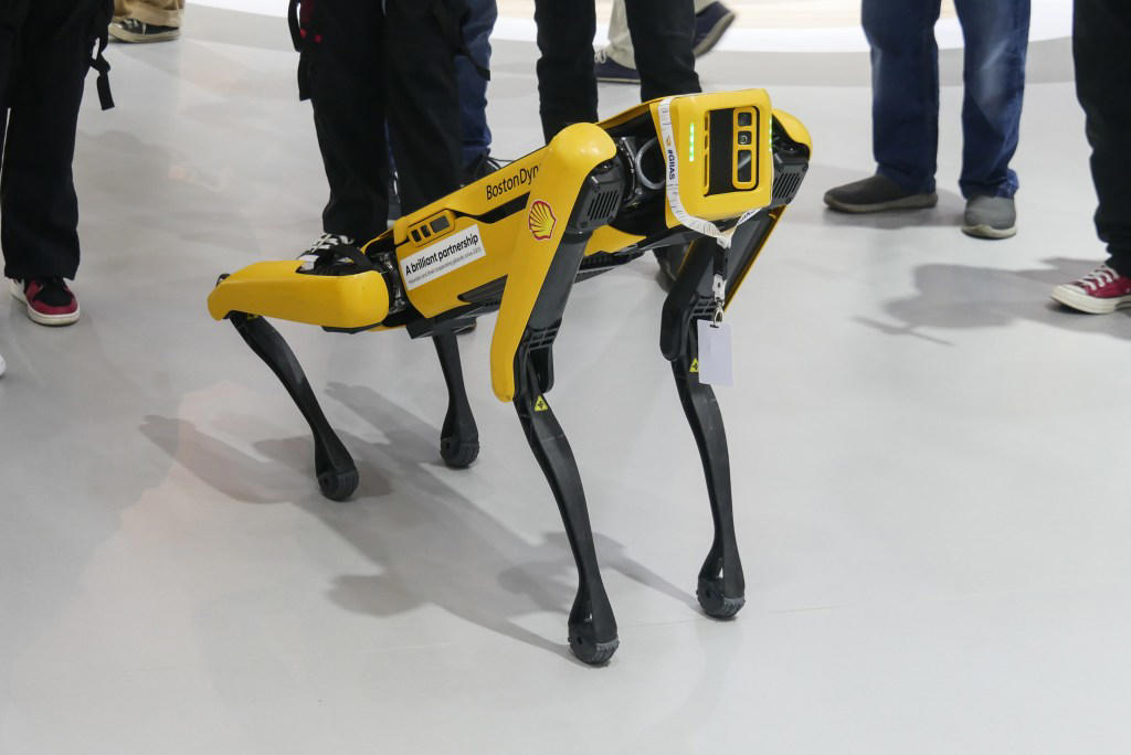 US Army unveils new ‘cyborgs’ to protect its air bases
