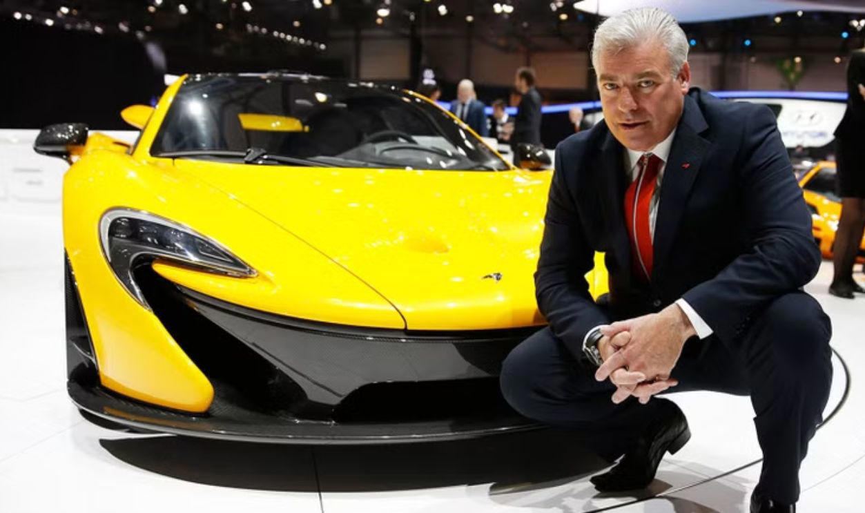 Legends Who Changed How Cars Look Legends Who Changed How Cars Look, Giorgetto Giugiaro And The DeLorean DMC-12, Ian Callum And The F-Type, Leonardo Fioravanti And The Ferrari Daytona, Camilo Pardo And The Ford GT, Shiro Nakamura And The GT-R, Walter De Silva And The Audi R8, Peter Schreyer And The Stinger, Luc Donckerwolke And The Lamborghini Murcielago, Harley Earl And The Chevrolet Corvette, Battista “Pinin” Farina And The Ferrari 250 GT, Chris Bangle And The BMW 7 Series (E65), Flaminio Bertoni And The Citroen DS, J Mays And The New Beetle, Bruno Sacco And The Mercedes-Benz W126, Henrik Fisker And The BMW Z8, Tom Matano And The Mazda MX-5 Miata, Frank Stephenson And The McLaren P1, Larry Shinoda And The Chevrolet Corvette Stingray, Ed Welburn And The Fifth-Generation Camaro, Gorden Wagener And The Mercedes-Benz EQS, Patrick Le Quement With The Avantime, Giovanni Michelotti And The Triumph Spitfire, Ken Okuyama And The Enzo, Robert Opron And The Citroen SM, Georges Paulin And The Peugeot 402 Eclipse, Gerry McGovern And The Evoque, Jean Bugatti And The Type 57SC Atlantic, Dick Teague And The AMC AMX, William Towns And The Aston Martin Lagonda, Jason Castriota And Ferrari P4/5, Peter Stevens And McLaren F1, Julian Thomson And The Lotus Elise, Andrea Zagato And The IsoRivolta GTZ, Ralph Gilles And The Dodge Charger Hellcat, David Hilton And The Ford Fiesta ST, Martin Smith And The Ford S-MAX, Geoff Lawson And The Jaguar XJ (X300), Kevin Rice And The Mazda RX-Vision, Stephane Schwarz And The Nissan 350Z, Pierre Leclercq And The BMW X6, Lowie Vermeersch And The Pininfarina H2 Speed