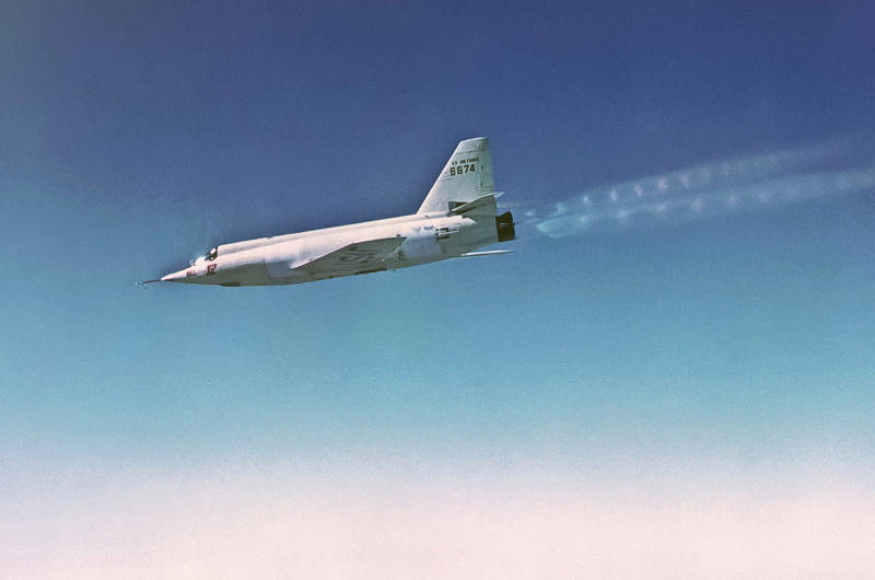 10: MiG-31 ‘Foxhound’ - Mach 2.83, 10: MiG-31 ‘Foxhound’ - 1900mph - Mach 2.83, 9: Mikoyan-Gurevich Ye-150 series – Mach 2.85, 8: General Dynamics F-111 Aardvark – Mach 2.91+, 7: North American XB-70 Valkyrie (1964) – Mach 3, 6: Bell X-2 Starbuster - Mach 3.196 (air-launched), 5: Mikoyan MiG-25 ‘Foxbat’ - Mach 3.2, 4: Lockheed SR-71 Blackbird - Mach 3.3 (1964), 3: Lockheed YF-12 - Mach 3.35 (1963), 2: Lockheed A-12 ‘Cygnus’, 1: North American X-15 - Mach 6.7+ (1959)