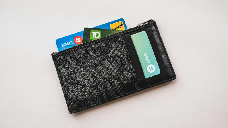 2. Wallet 1. Important Documentation, 2. Cleaning Supplies, 3. Flashlight, 4. First Aid Kit, 5. Owner's Manual, 6. Sunglasses, 7. Phone Charger, 8. Tire Pressure Gauge, 9. Notepad & Pen, 10. Snacks, 1. Driver's License, 2. Wallet, 4. Old Receipts & Other Garbage, 5. Medicine, 6. Valuables, 7. Batteries, 8. Garage Door Opener, 9. Aerosol Cans, 10. Plastic Water Bottles