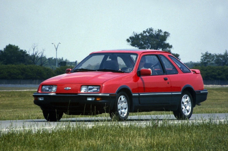20. Merkur (1985-1990) 1. Oldsmobile (1897-2004), 2. Packard (1899-1958), 3. Marmon (1902-1933), 4. Studebaker (1902-1966), 5. Hudson (1910-1954), 6. Stutz (1911-1939), 7. Willys (1915-1955), 8. Nash (1916-1954), 9. Duesenberg (1916-1937), 10. Pontiac (1926-2010), 11. De Soto (1928-1960), 12. Plymouth (1928-2001), 13. Cord (1929-1937), 14. Mercury (1938-2011), 15. Crosley (1939-1952), 16. Tucker (1946-1950), 17. American Motors Corporation (1954-1987), 18. Imperial (1954-1983), 19. Edsel (1957-1959), 20. Merkur (1985-1990)