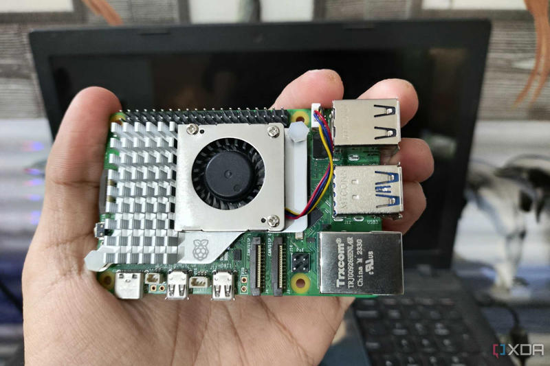             How the tracker system works and looks so gorgeous        ,             What you’ll need to recreate this Raspberry Pi-powered family tracking system        ,             Steps to build your own version of the tracker        ,             Things to keep in mind during your build        ,             A rewarding project for privacy-focused makers        