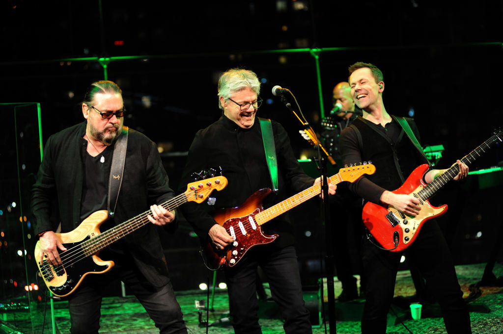 Iconic rock band cancel whole 31-date tour ‘because of the weather’