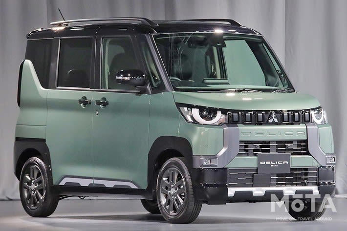 三菱 デリカミニとは？ 主な特徴, 気になる燃費は？ デリカミニのカタログ燃費, グレードによる違い：なし, パワーユニットによる違い：あり, 駆動方式による違い：あり, 実際はどうなの？ デリカミニの実燃費, カタログ燃費とのギャップが生まれる理由, カタログ燃費との差が大きい「Gグレード 4WD」, 「Tグレード」はカタログ燃費との差は小さめ, ライバルと比べて劣る？ ライバル燃費比較, ホンダ N-BOXとの燃費比較, スズキ スペーシアとの燃費比較, ダイハツ タントとの燃費比較, 燃費で劣ってもデリカミニが選ばれ続ける3つの理由, 1. 唯一無二の存在感！「カッコかわいい」デザインの魅力, 2. これぞ本物の証。兄貴分譲りの「圧倒的な悪路走破性」, 3. 遊びも日常もパーフェクト！ 軽スーパーハイトワゴンの機能性と実用性, 走破力と個性を求めるならデリカミニがおすすめ