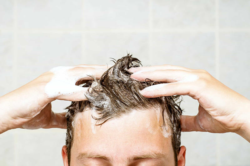 Overwashing our hair Touching our faces, Licking our lips, Rubbing our eyes, Popping pimples, Using rubber bands, Using heat, Overwashing our hair, Not washing pillow cases, Biting our nails, Cover your nails, Distract yourself, Get a manicure, Eat well, Keep nails short, Apply cream
