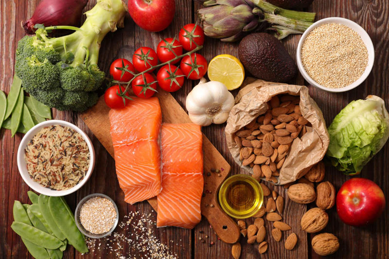 Eat well Touching our faces, Licking our lips, Rubbing our eyes, Popping pimples, Using rubber bands, Using heat, Overwashing our hair, Not washing pillow cases, Biting our nails, Cover your nails, Distract yourself, Get a manicure, Eat well, Keep nails short, Apply cream