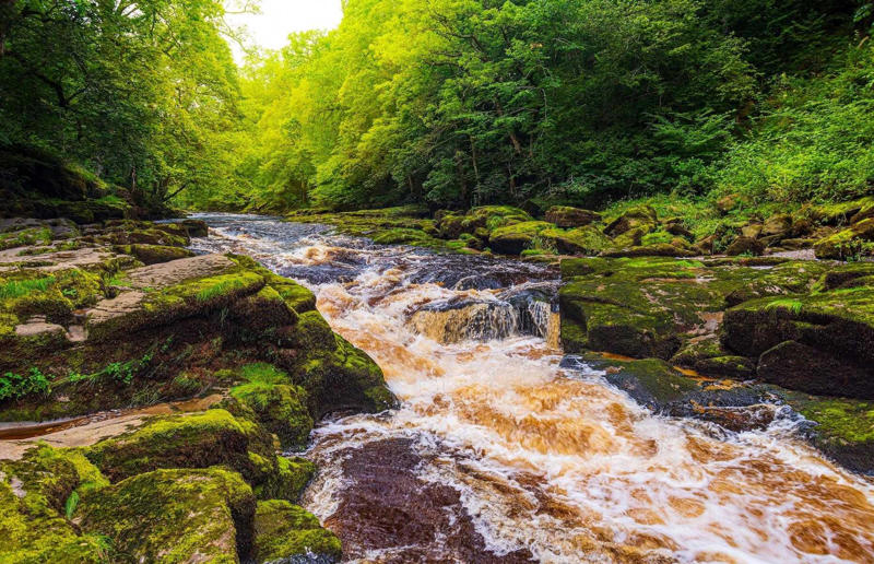 8. Bolton Strid, England, UK 19. Lake Natron, Tanzania, 18. Frying Pan Lake, New Zealand, 17. Table Mountain, South Africa, 16. Trolltunga, Norway, 15. Danakil Desert, Ethiopia, 14. Blue Mountains National Park, New South Wales, Australia, 13. El Caminito del Rey, Spain, 12. Great Blue Hole, Belize, 11. Mount Etna, Italy, 10. Hot Springs, Yellowstone National Park, Wyoming, USA, 9. The Eiger, Switzerland, 8. Bolton Strid, England, UK, 7. The Bay of Fundy, Nova Scotia and New Brunswick, Canada, 6. Ben Nevis, Scotland, UK, 5. Half Dome, Yosemite National Park, California, USA, 4. Mount Fuji, Japan, 3. Cliffs of Moher, Ireland, 2. Mount Everest, Nepal
