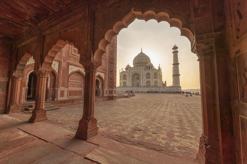 Taj Mahal, India Basilica Cistern, อิสตันบูล, ตุรกี, บิกเบน, ลอนดอน, อังกฤษ, ชลาคาร Adalaj, อินเดีย, ปอร์โตเวเนเร, อิตาลี, อุทยาน Rodrigues Alves, บราซิล, Rani ki Vav, อินเดีย, วัดอรุณ, ไทย, ประตูชัยถนนออกัสตา, โปรตุเกส, ทัชมาฮาล, อินเดีย, ป้อมแดง, อินเดีย, น้ำพุเทรวี, อิตาลี, ติวานากู, โบลิเวีย, สเบตลา, ตูนิเซีย, ป้อมจิตตอร์, อินเดีย, สวนจีน สิงคโปร์, เปตรา จอร์แดน, ซุ้มประตูคอนสแตนติน, อิตาลี, Yaxchilán, เม็กซิโก, โรงอาบน้ำคาราคัลลา, อิตาลี, San Miguel de Allende, เม็กซิโก, วิหารโอลิมเปียนซูส กรุงเอเธนส์ ประเทศกรีซ, ถ้ำฟราซาสซี ประเทศอิตาลี, สุสานซิลลูสตานี ประเทศเปรู, สำนักแห่งเอเธนส์ ประเทศกรีซ, ลาซซาเรตโตแห่งอันโคนา ประเทศอิตาลี, วิหารเอเรคธีออน กรีซ, อนุสรณ์สถานแห่งชาติเดวิลโพสต์ไพล์ แคลิฟอร์เนีย, สุสานหลวง เปตรา จอร์แดน, ตูลุม, เม็กซิโก, แบมบะระ, อังกฤษ, บูดาเปสต์, ฮังการี, ป้อมอาเมร์, อินเดีย, มาชูปิกชู, เปรู, ตอสสาเดอมาร์, สเปน, สวน Gonaitei, ญี่ปุ่น, วิคโลว์, ไอร์แลนด์, ปาเลงเก, เม็กซิโก, Bethesda Terrace, นิวยอร์ก, สหรัฐฯ, โบสถ์ซานปิเอโตร, อิตาลี, สวนชา, มณฑลฉางซิง, จีน, มัสยิด Tin Mal, โมร็อกโก, ป่าสงวนแห่งชาติ Uinta-Wasatch-Cache, ยูทาห์, สหรัฐอเมริกา, ไดโกจิ, เกียวโต, ญี่ปุ่น, แอริโซนา, สหรัฐอเมริกา, อุทยานประวัติศาสตร์แห่งรัฐ Ward Charcoal Ovens ใกล้อีลี, เนวาดา, Vallone dei Mulini, อิตาลี, อุทยานแห่งรัฐสมิธ ร็อค, ออริกอน, สหรัฐอเมริกา, San Juan de Gaztelugatxe, สเปน, ป้อมรายครห์, อินเดีย, หอสังเกตการณ์ทะเลทรายแกรนด์แคนยอน, แอริโซนา, สหรัฐฯ, พระราชวังอิมพีเรียล, ญี่ปุ่น, ซากปราสาทเพนนาร์ด, สหราชอาณาจักร, ปราสาทอิวะคุนิ, ญี่ปุ่น, จังหวัดนางาโนะ, ญี่ปุ่น, วิหารพาร์เธนอน, กรีซ, ปราสาท Classiebawn, ไอร์แลนด์, เชฟชาอูน, โมร็อกโก, สวนชินจูกุ เกียวเอ็น, ญี่ปุ่น, ลักซอร์, อียิปต์, สะพานโบราณจั่วอิง, จีน, ปราสาท Torrechiara, อิตาลี, สวนราชพฤกษ์, ไทย, กำแพงเมืองจีน, ซากปรักหักพังจัตุรัสโรมัน, อิตาลี, ป้อม Lovrijenac, โครเอเชีย, กังหันลมพิทสโตน, บักกิงแฮมเชอร์, คาซามิลา, สเปน, ซากปรักหักพังของชาวมายันในซูนานตูนิช, เบลีซ, กัสเตลโนด์ ลา ชาแปล, ฝรั่งเศส, ปราสาทเบร์ลังกา เด ดูเอโร, สเปน, วิหารลักซอร์, อียิปต์, ประตูราชสีห์, ตุรกี, Trethevy Quoit, คอร์นวอลล์, Tinghir, โมร็อกโก, ปราสาทวอลซิน, เบลเยียม, ปาลาซโซ เวคคิโอ, อิตาลี, วิหารแห่งโพไซดอน, กรีซ, ไรน์แลนด์-พาลาทิเนต, เยอรมนี, แคนยอนเดอเชลลี, แอริโซนา, สหรัฐอเมริกา, นิวยอร์ก ซิตี้, จังหวัดคาโย, เบลีซ, ทิกัล, เอลเปเตง, กัวเตมาลา