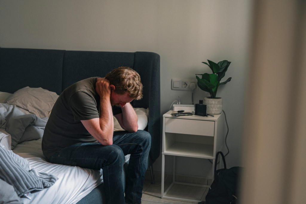 How to tell if you're struggling with orthosomnia What is orthosomnia, and what causes it?, What are the symptoms of orthosomnia?, How to tell if you're struggling with orthosomnia, Can you treat orthosomnia?