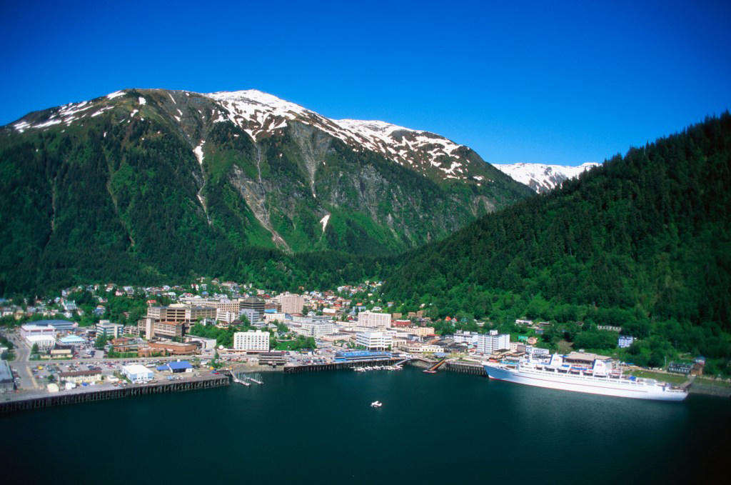 Does Alaska get a lot of earthquakes?