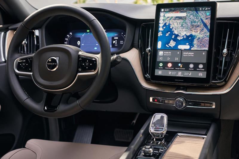 New Exterior Colors, Meaningful Interior Upgrades, Still Some Actual Hard Buttons, Just Tap It In, Snapdragon for Snappier Processing Speeds, Powertrains Carry Over, Need the Ohlins Dampers?, Pricing Starts at k, XC60 Assembly Coming to USA