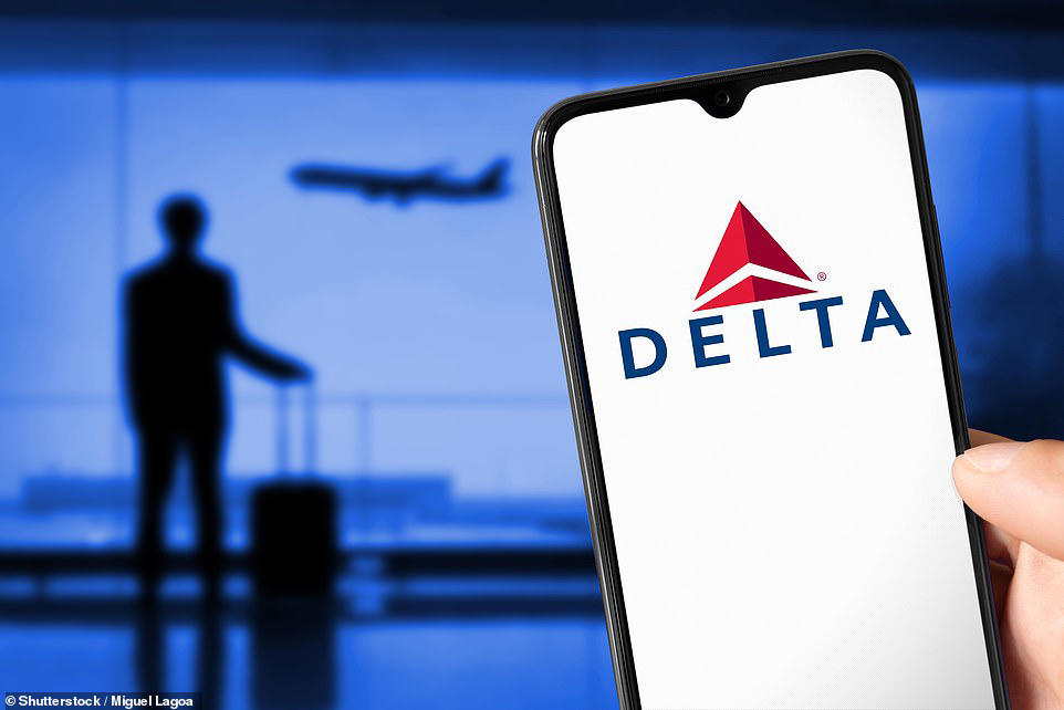 Delta flight sparks travel chaos and a ground stop at JFK