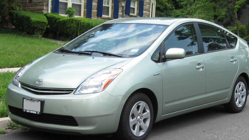 Toyota Prius (2003, Second Generation) These Cars Set Trends, Records & Revolutionized Their Industry, Chrysler Airflow (1934), Tucker 48 (1948), Citroën DS (1955), Alfa Romeo Giulia (1962), Jensen FF (1966), NSU Ro80 (1967), Range Rover (1970), Citroën SM (1973), DeLorean DMC-12 (1981), Buick Riviera With Graphic Control Center (1986), Nissan BE-1 (1987), Mazda Eunos Cosmo (1989), Honda NSX (1990), GM EV1 (1992 Concept/1996 Production), Renault Scenic (1996), Audi A2 (1999), BMW 7 Series (E65, 2001), Toyota Prius (2003, Second Generation), Tesla Roadster (2008), BMW i3 (2014)