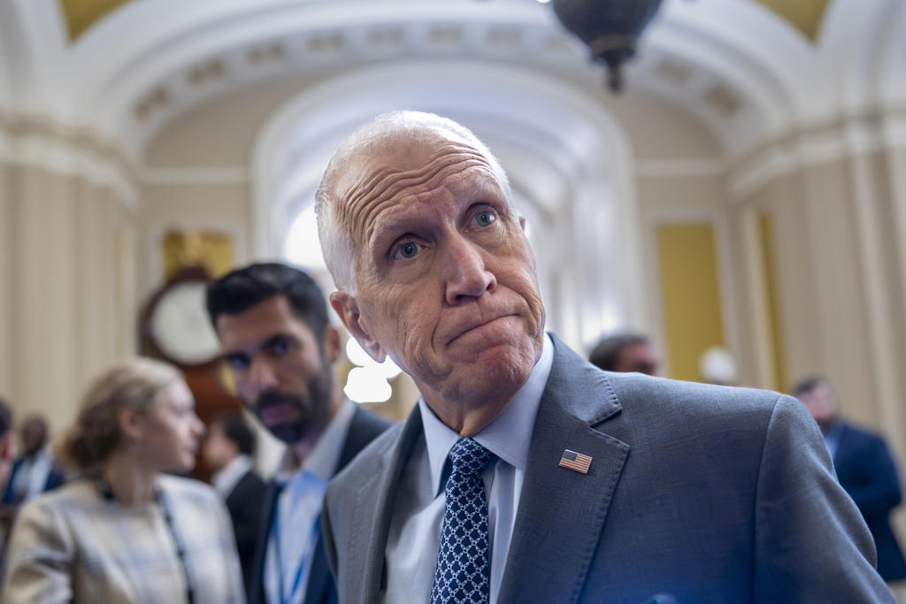 An ugly Texas brawl, Will North Carolina have a Trump on the ballot?, In Georgia, a pickup opportunity with no candidate yet, Michigan GOP waits on Trump, In Louisiana, another Trump antagonist faces voters, A wavering incumbent in Iowa