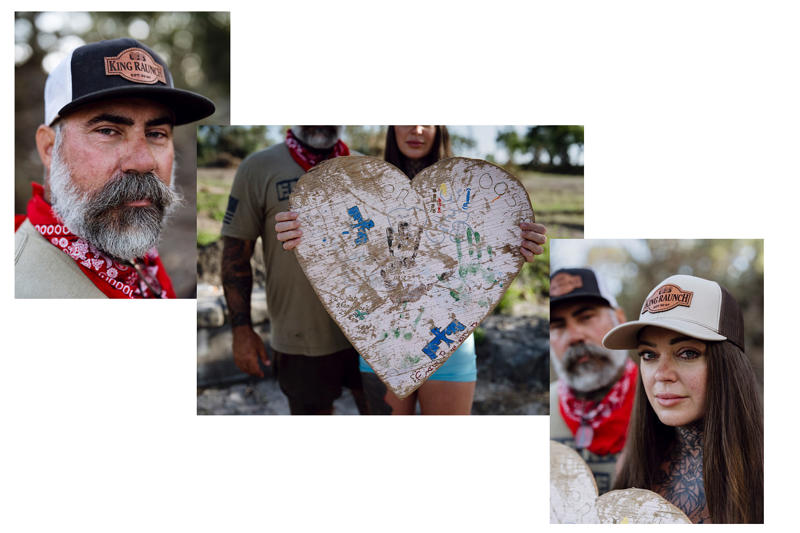 The jewelry , The totem pole , The camp sign , The memorial bench