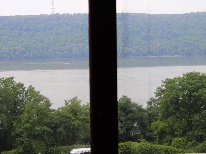 Its windows looked out onto stunning views of the Hudson River.
