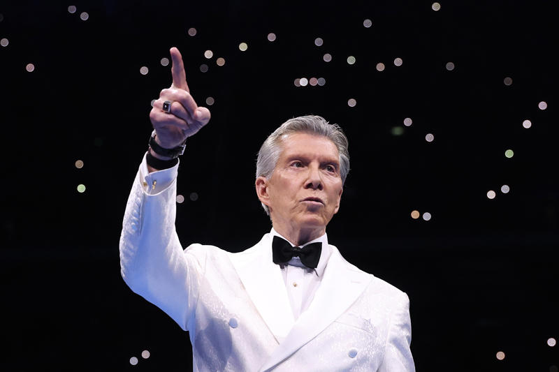 Usyk vs Dubois 2 latest news, Usyk's next opponent announced?, Usyk beats Dubois by KO, Usyk vs Dubois 2 - round 5, Usyk vs Dubois 2 - round 4, Usyk vs Dubois 2 - round 3, Usyk vs Dubois 2 - round 2, Usyk vs Dubois 2 - first round, Usyk vs Dubois 2, Okolie beats Lerena on points!, Okolie vs Lerena - final round, Okolie vs Lerena - round 9, Okolie vs Lerena - round 8, Okolie vs Lerena - round 7, Okolie vs Lerena - round 6, Okolie vs Lerena - round 5, Okolie vs Lerena - round 4, Okolie vs Lerena - round 3, Okolie vs Lerena - round 2, Okolie vs Lerena - first round, Lapin beats Edmondson by split decision!, Lapin vs Edmondson, Lapin vs Edmondson - final round, Lapin vs Edmondson - round 9, Lapin vs Edmondson - round 8, Lapin vs Edmondson - round 7, Lapin vs Edmondson - round 6, Lapin vs Edmondson - round 5, Lapin vs Edmondson - round 4, Lapin vs Edmondson - round 3, Lapin vs Edmondson - round 2, Lapin vs Edmondson - round 1, Dacres beats Sirenko on points!, Sirenko vs Dacres - final round, Sirenko vs Dacres - round 9, Sirenko vs Dacres - round 8, Sirenko vs Dacres - round 7, Sirenko vs Dacres - round 6, Sirenko vs Dacres - round 5, Sirenko vs Dacres - round 4, Sirenko vs Dacres - round 3, Sirenko vs Dacres - round 2, Sirenko vs Dacres - round 1, Canelo Alvarez predicts Usyk vs Dubois 2, Hamed wins on points!, Hamed vs Gregores - round 4, Hamed vs Gregores - round 3, Hamed vs Gregores - round 2, Hamed vs Gregores - round 1, Hamed vs Gregores, Guruli wins by TKO!, Guruli vs Francis - round 4, Guruli vs Francis - round 3, Guruli vs Francis - round 2, Guruli vs Francis - round 1, Guruli vs Francis, Lennox Lewis predicts Usyk vs Dubois, What happened last time?, Usyk vs Dubois 2 latest odds, Usyk vs Dubois 2 prediction, Tonight's running order, Undercard in full, How to watch Usyk vs Dubois 2