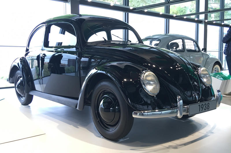 Autostadt, Porsche 911, Benz Velo Convertible, Messerschmitt/FMR KR200, Volkswagen Type 2 Transporter (1950), Volkswagen Beetle (2003), Volkswagen Beetle (1938), Volkswagen 411 LE (1970), Volkswagen 1500 (1961), Formula Super Vee, Volkswagen Scirocco Group 2, Ford Model T, Borgward Isabella (1955), Mini (1956), EMPI Imp dune buggy (1968), Volkswagen Golf Cabriolet (1980), Volkswagen Golf Country (1990), Volkswagen 181, Oldsmobile Toronado (1966), Cadillac Eldorado Biarritz (1959), DKW SS600 (1930), Porsche 911 (1982), Volkswagen Golf W12-650 (2007), Chevrolet (1954), Audi Quattro (1981), Volkswagen Up (2012), Lamborghini Countach (1975), Volkswagen K70 (1970), Volkswagen Rometsch (1952), Volkswagen V30 prototype (1937), Volkswagen Golf (1977), Rally cars and design classics, DeLorean DMC-12 (1982), Volkswagen Beetle Type 14 (1949), Volkswagen XL1 (2013), Lamborghini Diablo GT (1999), Opel Ascona 400 (1982), The AutoTurme, Volkswagen Polo (2017), Porsche pavilion