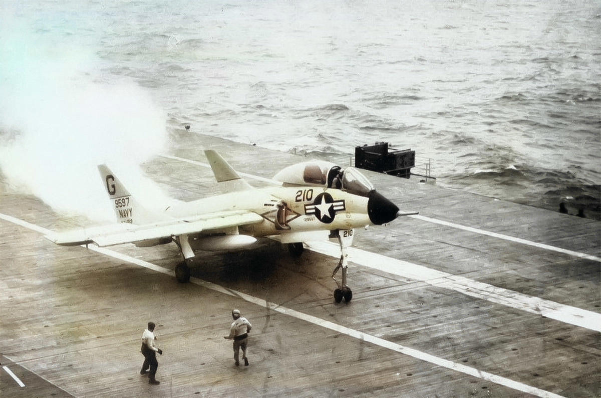 4: Vought Cutlass 10: North American A-5C Vigilante, 9: McDonnell F3H Demon, 8: Ryan Fireball, 7: McDonnell Phantom, 6: Curtiss Helldiver, 5: Vought Pirate, 4: Vought Cutlass, 3: Douglas TBD Devastator, 3: Douglas Devastator, 2: Brewster Buffalo, 1: Curtiss Seamew