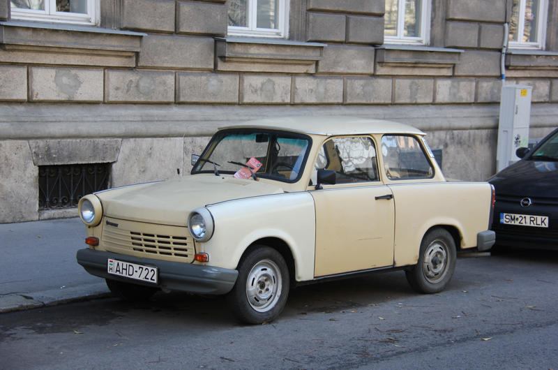 Trabant 1.1 (1990) Zastava 750 (1955), Tatra 603 (1956), Skoda 1000 MB (1964), Trabant 601 (1964), Wartburg 353 (1966), ZAZ 966 (1966), Dacia 1300 (1969), Lada 2101 (1970), Skoda 110 R (1970), Zastava Skala (1971), Polski-Fiat 126p (1973), Lada Niva (1977), Oltcit (1981), Dacia Sport (1983), Lada Sputnik/Samara (1984), Yugo (1985), Dacia MD87 (1987), Skoda Favorit (1987), Wartburg 1.3 (1988), Trabant 1.1 (1990), Lada 111 Tarzan-2 (1999)