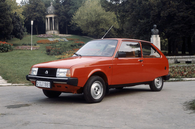 Oltcit (1981) Zastava 750 (1955), Tatra 603 (1956), Skoda 1000 MB (1964), Trabant 601 (1964), Wartburg 353 (1966), ZAZ 966 (1966), Dacia 1300 (1969), Lada 2101 (1970), Skoda 110 R (1970), Zastava Skala (1971), Polski-Fiat 126p (1973), Lada Niva (1977), Oltcit (1981), Dacia Sport (1983), Lada Sputnik/Samara (1984), Yugo (1985), Dacia MD87 (1987), Skoda Favorit (1987), Wartburg 1.3 (1988), Trabant 1.1 (1990), Lada 111 Tarzan-2 (1999)