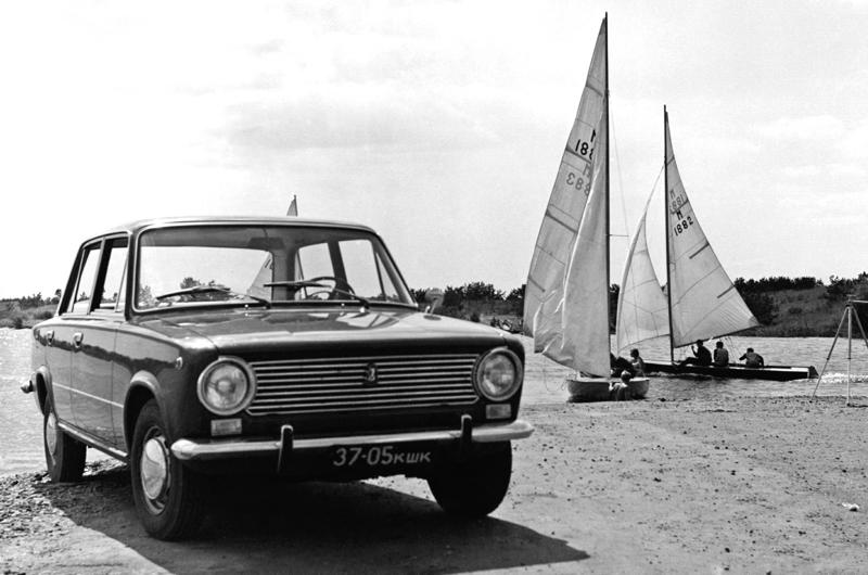 Lada 2101 (1970) Zastava 750 (1955), Tatra 603 (1956), Skoda 1000 MB (1964), Trabant 601 (1964), Wartburg 353 (1966), ZAZ 966 (1966), Dacia 1300 (1969), Lada 2101 (1970), Skoda 110 R (1970), Zastava Skala (1971), Polski-Fiat 126p (1973), Lada Niva (1977), Oltcit (1981), Dacia Sport (1983), Lada Sputnik/Samara (1984), Yugo (1985), Dacia MD87 (1987), Skoda Favorit (1987), Wartburg 1.3 (1988), Trabant 1.1 (1990), Lada 111 Tarzan-2 (1999)