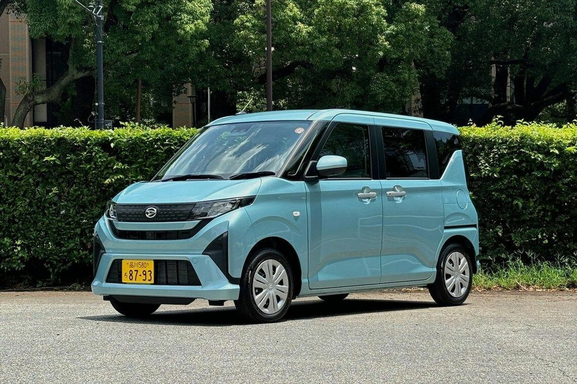 こだわりを持ってきた歴代のデザイン, 「カスタム」から「アナザースタイル」へ, ターゲットユーザーへの配慮が見えるインテリア, ダイハツ独自のパッケージは功を奏すか？