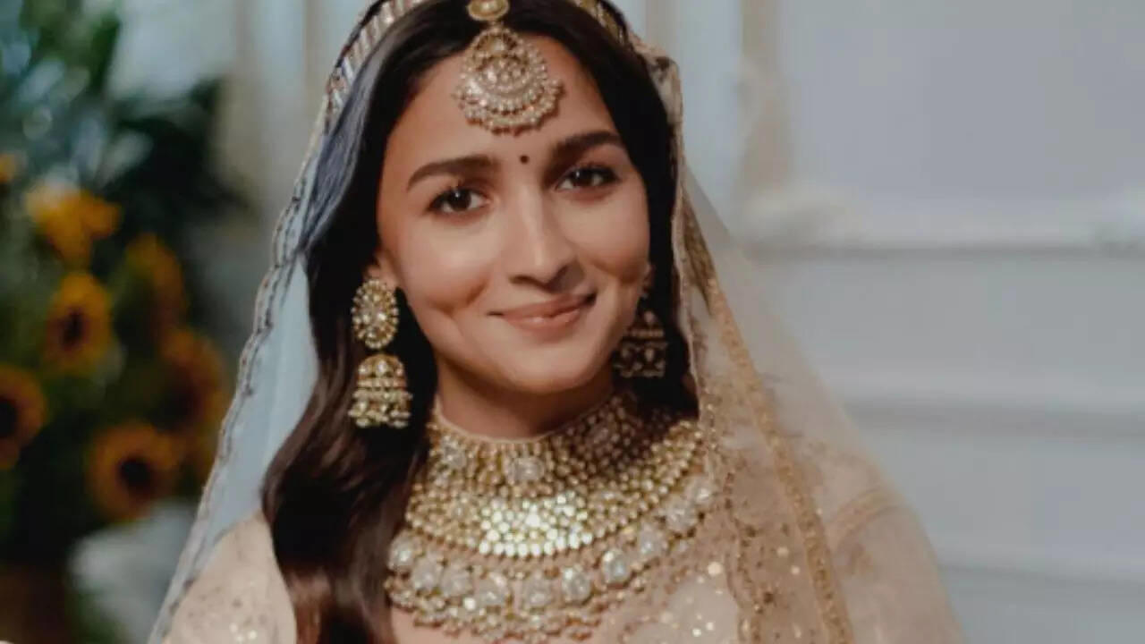 Anushka Sharma, Alia Bhatt, Dia Mirza, Nayanthara, Yami Gautam