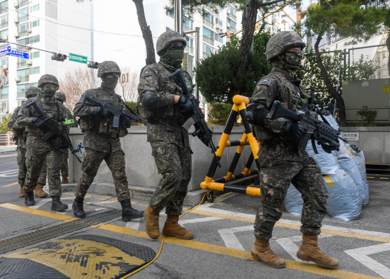 10. South Korea 20. Colombia, Service periods, 18. France, Education, Shorter training period, Lottery process, Personnel numbers, 12. Egypt, 11. Vietnam, 10. South Korea, 7. Pakistan, Martial law, 4. North Korea, 3. United States, 2. India