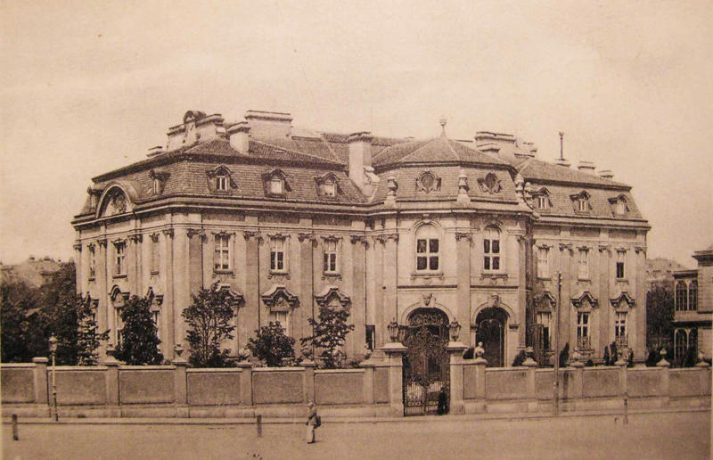 These vanished estates only exist in photographs, Lord Strathcona's house, Quebec, Canada: demolished in 1941, Lord Strathcona's house: an epicentre of high society, Palais Lanckoroński, Vienna, Austria: bombed in 1945, Palais Lanckoroński: a casualty of the Second World War, Eaton Hall, Cheshire, UK: demolished in 1963, Eaton Hall: a Victorian Gothic masterpiece, Schloss Neustrelitz, Mecklenburg-Vorpommern, Germany: burnt down in 1945, Schloss Neustrelitz: where history was made, Vanderbilt Triple Palace, New York, USA: demolished in the 1940s, Vanderbilt Triple Palace: the jewel of Fifth Avenue, Casa Trinxet, Barcelona, Spain: demolished in 1967, Casa Trinxet: Barcelona's Art Nouveau marvel, Unzué Palace, Buenos Aires, Argentina: demolished in 1956, Unzué Palace: lost to a political coup, Potter Palmer Mansion, Illinois, USA: demolished in 1950, Potter Palmer Mansion: an ode to Impressionist art, Château de Saint-Cloud, Hauts-de-Seine, France: burned down in 1870, Château de Saint-Cloud: a gilded royal estate, Kilbryde, Auckland, New Zealand: demolished in 1924, Kilbryde: adorned with breathtaking frescoes