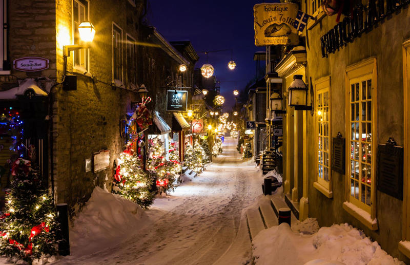 29. Rue du Petit-Champlain, Québec City, Canada 33. 25th Street, Ogden, Utah, USA, 32. Abbey Road, London, England, UK, 31. Heerstraße, Bonn, Germany, 30. Christmas Steps, Bristol, England, UK, 29. Rue du Petit-Champlain, Québec City, Canada, 28. Beale Street, Memphis, Tennessee, USA, 27. Steiner Street, San Francisco, California, USA, 26. Times Square, New York City, New York, USA, 25. Calle Ciegos, Jerez, Spain, 24. Streets of Chefchaouen, Morocco, 23. Avenue des Champs-Élysées, Paris, France, 22. Fiskargränd, Visby, Sweden, 21. Nathan Road, Hong Kong, 20. Nyhavn, Copenhagen, Denmark, 19. Via Dolorosa, Jerusalem, 18. The Royal Mile, Edinburgh, Scotland, UK, 17. Via Giudecca, Burano, Italy, 16. La Rambla, Barcelona, Spain, 15. Herbert Baker Street, Groenkloof, South Africa, 14. Caminito, Buenos Aires, Argentina, 13. Umbrella Sky Project (R. Luís de Camões), Águeda, Portugal, 12. Lombard Street, San Francisco, California, USA, 11. Calleja de las Flores, Córdoba, Spain, 10. Acorn Street, Boston, Massachusetts, USA, 9. Bourbon Street, New Orleans, Louisiana, USA, 8. Streets of Paraty, Brazil, 7. Jinli, Chengdu, China, 6. The Shambles, York, England, UK, 5. Philosopher's Path, Kyoto, Japan, 4. Streets of Alberobello, Italy, 3. Quai de la Poissonnerie, Colmar, France, 2. Via dei Fori Imperiali, Rome, Italy