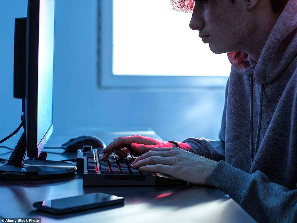 Microsoft hack exposes US agencies and energy giants globally