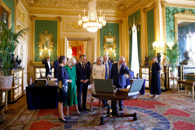 Key Points, Camilla wears Queen Elizabeth II’s sapphire suite, Mick Jagger and Elton John top star-studded guest list for state banquet, Kate and William pictured smiling together outside in gardens of Windsor, Highlights from day one of Macron's state visit, Royal family speaks of 'L’Entente Cordiale in the Kitchens!', Macron presses for recognition of Palestine as ‘only path to peace’, King set to emphasise 'multitude of complex threats' facing Britain and France, Starmer and Macron lay wreaths by Churchill statue and face hecklers, Kate to attend first state banquet in two years, President lays wreath, Analysis: Migration and Donald Trump set to add frisson to discussions, Watch: Macron jokes Bayeaux Tapestry loan took longer to deliver than Brexit, We must reduce reliance on China and US, Macron warns, UK and France will save Europe by example, French leader says, We must protect international order, Macron says, Watch: Macron says France and UK ‘must fix illegal migration burden’, Standing ovation for president, Macron calls for opportunities for young for virtual exchanges, Analysis: Macron promises ‘closest cooperation’ on migration - but something is missing, Macron calls for cooperation with other nations to curb illegal migration, Democracy attacked daily, says Macron, Macron calls for state of Palestine to be recognised, We will never abandon Ukraine, says Macron, Analysis: Macron’s warmth to “dear Keir” on display, Macron thanks Starmer, Applause for Macron, King invites guests to drink Louis XIII cognac, Lords and MPs gather to hear Macron in Parliament, Bayeux Tapestry to be loaned to England for first time, Pomp, pageantry and politesse greet French president, Macrons view royal collection, King to tell Macron: No fortress can shield us from threats, UK-France relationship as strong as ever, PM says, King and Macron share warm moment amid pomp-filled Windsor welcome, King experiences burst blood vessel in eye, King, Queen and the Macrons ride together through Windsor, King and Queen warmly welcome Macrons, King and Queen await the Macrons, King and Macron to ride together through Windsor in historic carriage procession, The pomp and pageantry of Macron's state visit, Kate and William at RAF Northolt to welcome Macron, Pictured | Police in Windsor prepare for Macron's visit, Windsor Castle prepares for French guests, Labour billionaire backer John Caudwell ‘nervous’ about Starmer after winter fuel ‘fiasco’, Davey urges Starmer and Macron to unite against Trump's tariffs, Recap | French police ‘slash small boats with knives’ to prevent Channel crossings, Breaking | Norman Tebbit, prominent minister in Thatcher government dies aged 94, How many small boats crossings have there been this year?, Welcome to The Independent's live politics coverage