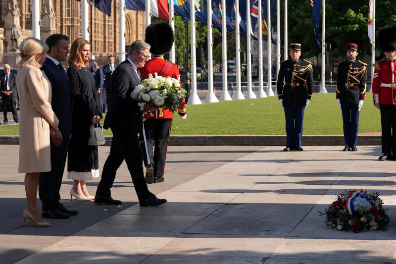 Key Points, Camilla wears Queen Elizabeth II’s sapphire suite, Mick Jagger and Elton John top star-studded guest list for state banquet, Kate and William pictured smiling together outside in gardens of Windsor, Highlights from day one of Macron's state visit, Royal family speaks of 'L’Entente Cordiale in the Kitchens!', Macron presses for recognition of Palestine as ‘only path to peace’, King set to emphasise 'multitude of complex threats' facing Britain and France, Starmer and Macron lay wreaths by Churchill statue and face hecklers, Kate to attend first state banquet in two years, President lays wreath, Analysis: Migration and Donald Trump set to add frisson to discussions, Watch: Macron jokes Bayeaux Tapestry loan took longer to deliver than Brexit, We must reduce reliance on China and US, Macron warns, UK and France will save Europe by example, French leader says, We must protect international order, Macron says, Watch: Macron says France and UK ‘must fix illegal migration burden’, Standing ovation for president, Macron calls for opportunities for young for virtual exchanges, Analysis: Macron promises ‘closest cooperation’ on migration - but something is missing, Macron calls for cooperation with other nations to curb illegal migration, Democracy attacked daily, says Macron, Macron calls for state of Palestine to be recognised, We will never abandon Ukraine, says Macron, Analysis: Macron’s warmth to “dear Keir” on display, Macron thanks Starmer, Applause for Macron, King invites guests to drink Louis XIII cognac, Lords and MPs gather to hear Macron in Parliament, Bayeux Tapestry to be loaned to England for first time, Pomp, pageantry and politesse greet French president, Macrons view royal collection, King to tell Macron: No fortress can shield us from threats, UK-France relationship as strong as ever, PM says, King and Macron share warm moment amid pomp-filled Windsor welcome, King experiences burst blood vessel in eye, King, Queen and the Macrons ride together through Windsor, King and Queen warmly welcome Macrons, King and Queen await the Macrons, King and Macron to ride together through Windsor in historic carriage procession, The pomp and pageantry of Macron's state visit, Kate and William at RAF Northolt to welcome Macron, Pictured | Police in Windsor prepare for Macron's visit, Windsor Castle prepares for French guests, Labour billionaire backer John Caudwell ‘nervous’ about Starmer after winter fuel ‘fiasco’, Davey urges Starmer and Macron to unite against Trump's tariffs, Recap | French police ‘slash small boats with knives’ to prevent Channel crossings, Breaking | Norman Tebbit, prominent minister in Thatcher government dies aged 94, How many small boats crossings have there been this year?, Welcome to The Independent's live politics coverage
