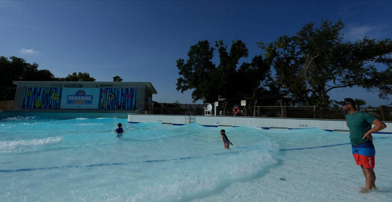 A big investment for Sun Splash, All about the waves, More about the Sun Splash wave pool, Grand opening, ‘dive-in movies’ planned, Tickets, deals for Paradise Cove Wave Pool at Sun Splash