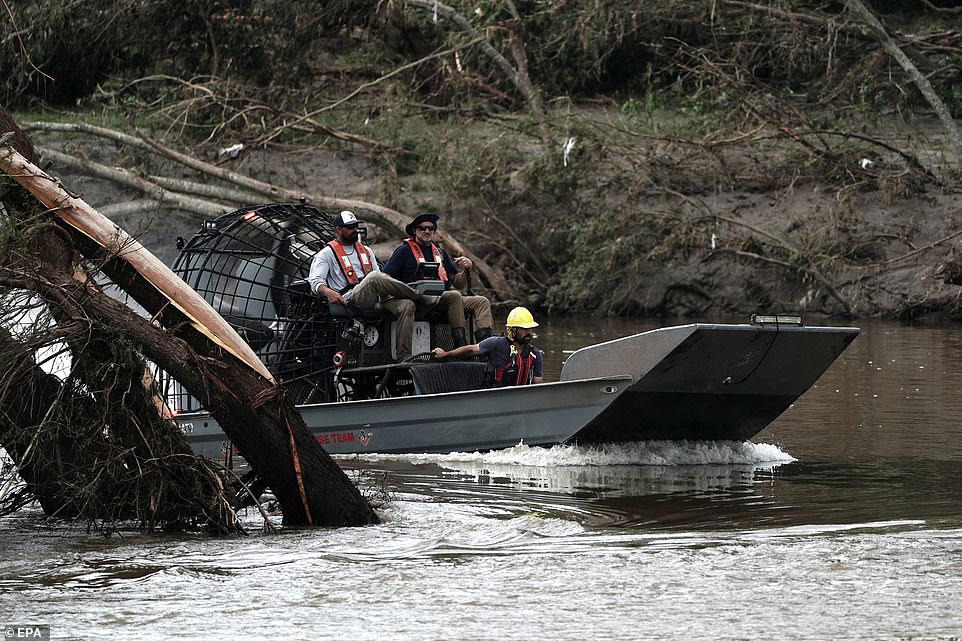 Texas news anchor blasts Texas Gov. Greg Abbott over flood response