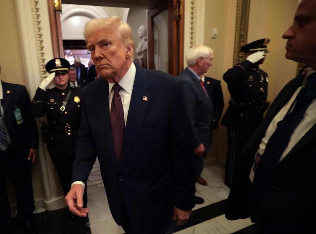 What Happened, Tesla Shorts Gain .4B Amid Musk-Trump Feud, Why It Matters:, Trump Blasts Musk’s Political Plans as ‘Train Wreck’