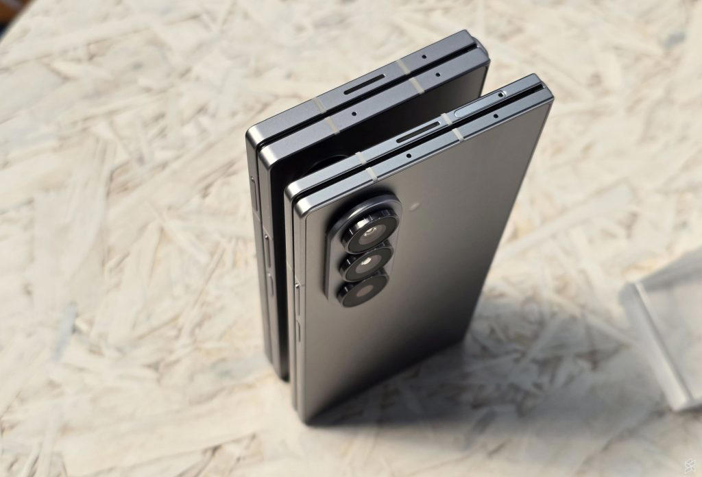 Larger screens inside and out, New hinge and durability upgrades, No more S Pen support, Snapdragon 8 Elite with same old battery capacity, First 200MP camera on a Fold, Galaxy AI gets more powerful, Samsung Galaxy Z Fold 7 colours and Malaysia Pricing