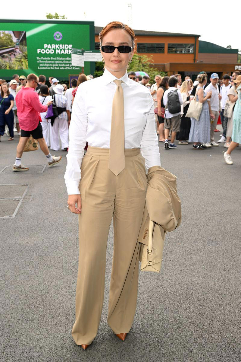 2) Jodie Comer in Strathberry, 3) Naomi Ackie in Toteme, 4) Marisa Abela in Strathberry, 5) Keira Knightley in Chanel, 6) Nicole Kidman in Brunello Cucinelli, 7) Sienna Miller in Ralph Lauren, 8) The Princess of Wales in Self-Portrait, 9) Joey King in Ralph Lauren, 10) Leslie Mann in Dior, 11) Jenna Coleman in Miu Miu, 12) Lucy Boynton in Chanel, 13) Monica Barbaro and Andrew Garfield, 14) Sienna Miller in Alessandra Rich, 15) Priyanka Chopra in Ralph Lauren, 16) Olivia Dean in Aym Studios, 17) Cate Blanchett in Giorgio Armani, 18) Maude Apatow in Ralph Lauren, 19) Olivia Rodrigo in vintage Ralph Lauren, 20) Lily Collins in Stella Jean, 21) Ellie Bamber in Maison Margiela, 22) Olivia Cooke in Ralph Lauren