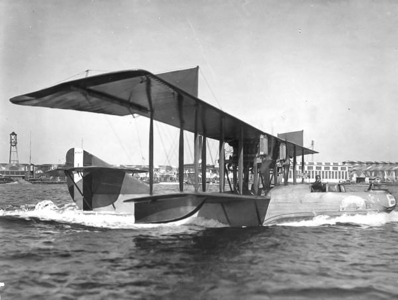 7: Curtiss H-12 10: Westland Wessex, Lynx, and Wasp, 9: Lohner L, 8: Potez-CAMS 141, 7: Curtiss H-12, 6: Grumman Wildcat, 5: Fairey Swordfish, 4: Consolidated Catalina, 3: Vickers Wellington, 2: Grumman Avenger, 1: Consolidated Liberator