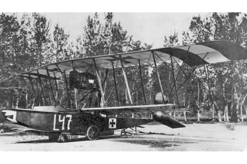 9: Lohner L 10: Westland Wessex, Lynx, and Wasp, 9: Lohner L, 8: Potez-CAMS 141, 7: Curtiss H-12, 6: Grumman Wildcat, 5: Fairey Swordfish, 4: Consolidated Catalina, 3: Vickers Wellington, 2: Grumman Avenger, 1: Consolidated Liberator