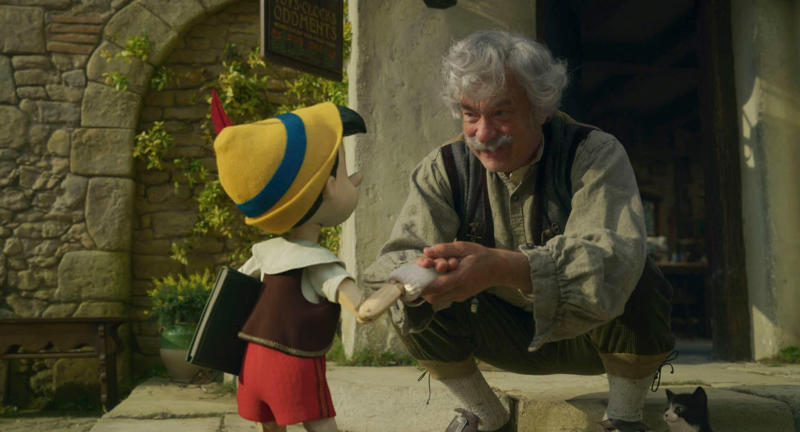 'Pinocchio' 'That Thing You Do!', 'Bridge of Spies', 'Saving Mr. Banks', 'Angels and Demons', 'The Money Pit', 'Charlie Wilson's War', 'Turner and Hooch', 'Toy Story 2', 'Captain Phillips', 'Road to Perdition', 'A League of Their Own', 'Toy Story', 'Cast Away', 'Saving Private Ryan', 'Forrest Gump', 'Toy Story 4', 'A Beautiful Day in the Neighborhood', 'Pinocchio'