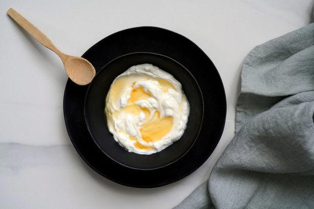 1. Kefir, 2. Cottage Cheese with Live Cultures, 3. Sour Cream with Live Cultures, 4. Yakult, 5. Labneh, 6. Cultured Buttermilk