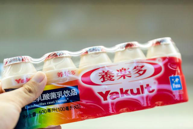 1. Kefir, 2. Cottage Cheese with Live Cultures, 3. Sour Cream with Live Cultures, 4. Yakult, 5. Labneh, 6. Cultured Buttermilk
