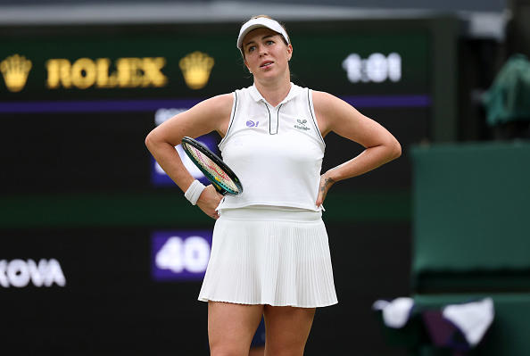 Wimbledon umpire forced to stop match after another glitch as crowd boo