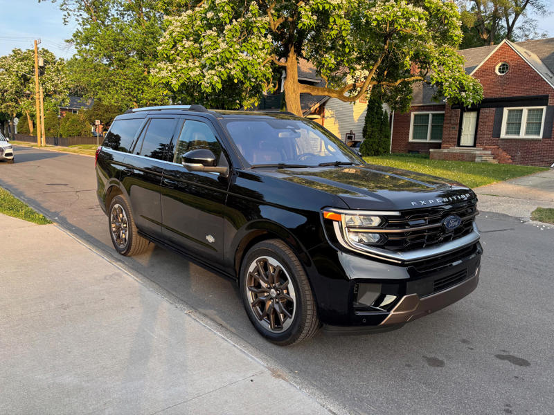 2025 Ford Expedition trim levels and prices, Big changes from driver’s seat to tailgate, Party in the back, 2025 Ford Expedition key features, Driving impressions, Ford Expedition competitors and base prices, What could be better?, Why buy a 2025 Ford expedition?, 2025 Ford Expedition at a glance