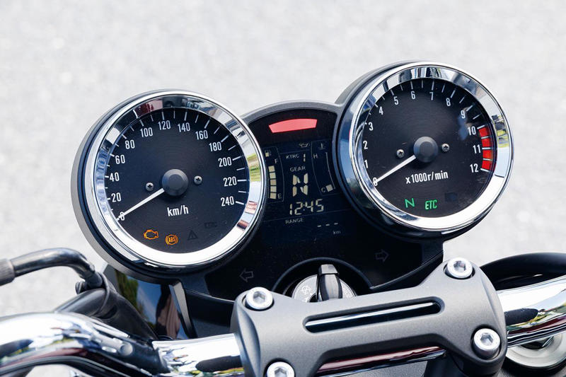 カワサキ「Z900RS」インプレ（宮崎敬一郎）, カワサキ「Z900RS」カラー・人気投票, カワサキ「Z900RS」各部装備・ディテール解説, カワサキ「Z900RS」主なスペック・燃費・製造国・価格, カワサキ「Z900RS」関連のおすすめ記事
