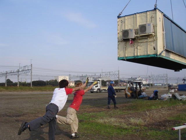 ・サーカス団の引っ越し, ・イルミネーションの撤収作業, ・移動日前日の夜, ・休む間もなく設営スタート, ・名古屋公演は7月13日スタート