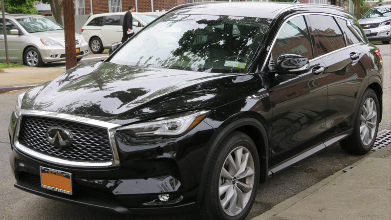 3. Infiniti QX50 (2019) 1. Ford Explorer (Various Years), 2. Honda CR‑V Hybrid (2025), 3. Infiniti QX50 (2019), 4. Chevrolet Traverse (2025), 5. Chevrolet Equinox (2025), 6. Hyundai Tucson, 7. Nissan Pathfinder (2025), 8. Mazda CX‑5 (Used), 9. Chevrolet Trailblazer, 10. Buick Encore GX, 1. Lucid Air Touring (2025), 2. 2025 Subaru Forester, 3. Toyota Camry, 4. BMW X3 (G45), 5. Kia EV6, 6. Volvo EX30, 7. Mercedes-Benz GLC Series, 8. Volkswagen Touareg R, 9. Lexus NX (2024/25), 10. Audi A5 (2025)