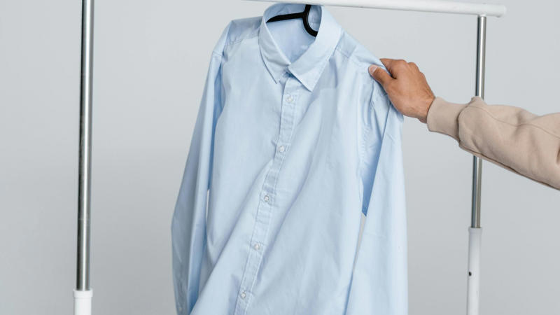 1. Lightweight Linen Suits, 2. Unlined Blazers, 3. Chambray Shirts, 4. Cropped Trousers, 5. Short-Sleeve Button-Ups With Structure, 6. Open-Weave Fabrics, 7. Sleeveless Sheath Dresses, 8. Tropical Wool Pants, 9. Polo Shirts In Luxe Knits, 10. Seersucker Blazers With Built-In Cool, 11. Hidden Performance Fabrics In Dress Shirts, 12. Shirt Dresses With Waist Definition, 13. Monochrome Looks In Light Tones, 14. Tech-Fiber Undershirts That Wick, 15. Loafers Over Socks, 16. Rolled-Sleeve Dress Shirts, 17. Cool-Toned Color Palettes, 19. Cotton-Lined Blazers, 20. Elevated Jumpsuits With Vent Panels
